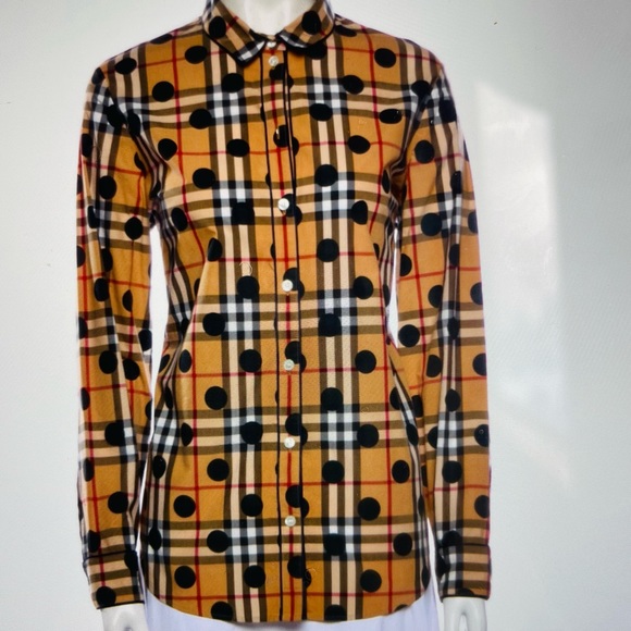 NWOT BURBERRY LONG SLEEVE BUTTON UP TOP - Picture 2 of 6